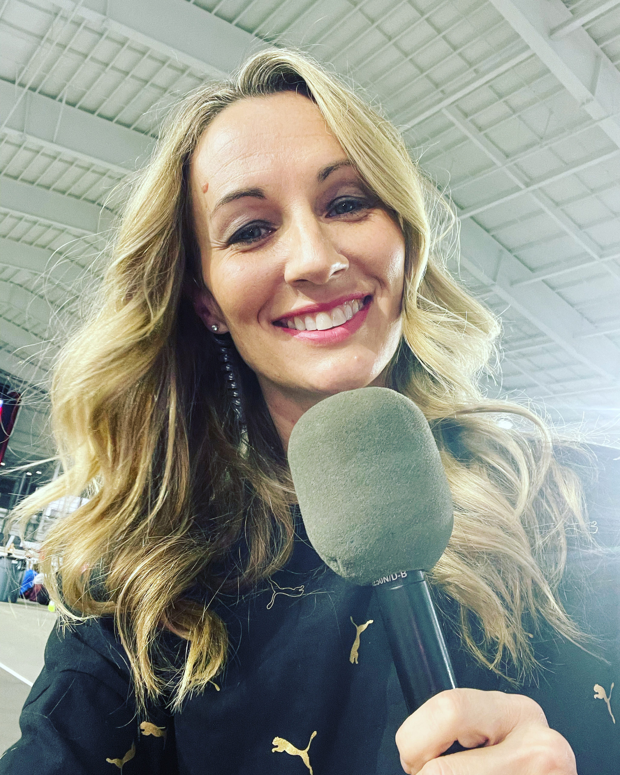 Behind the mic Part V: Carrie Tollefson - Track & Field Fan Hub