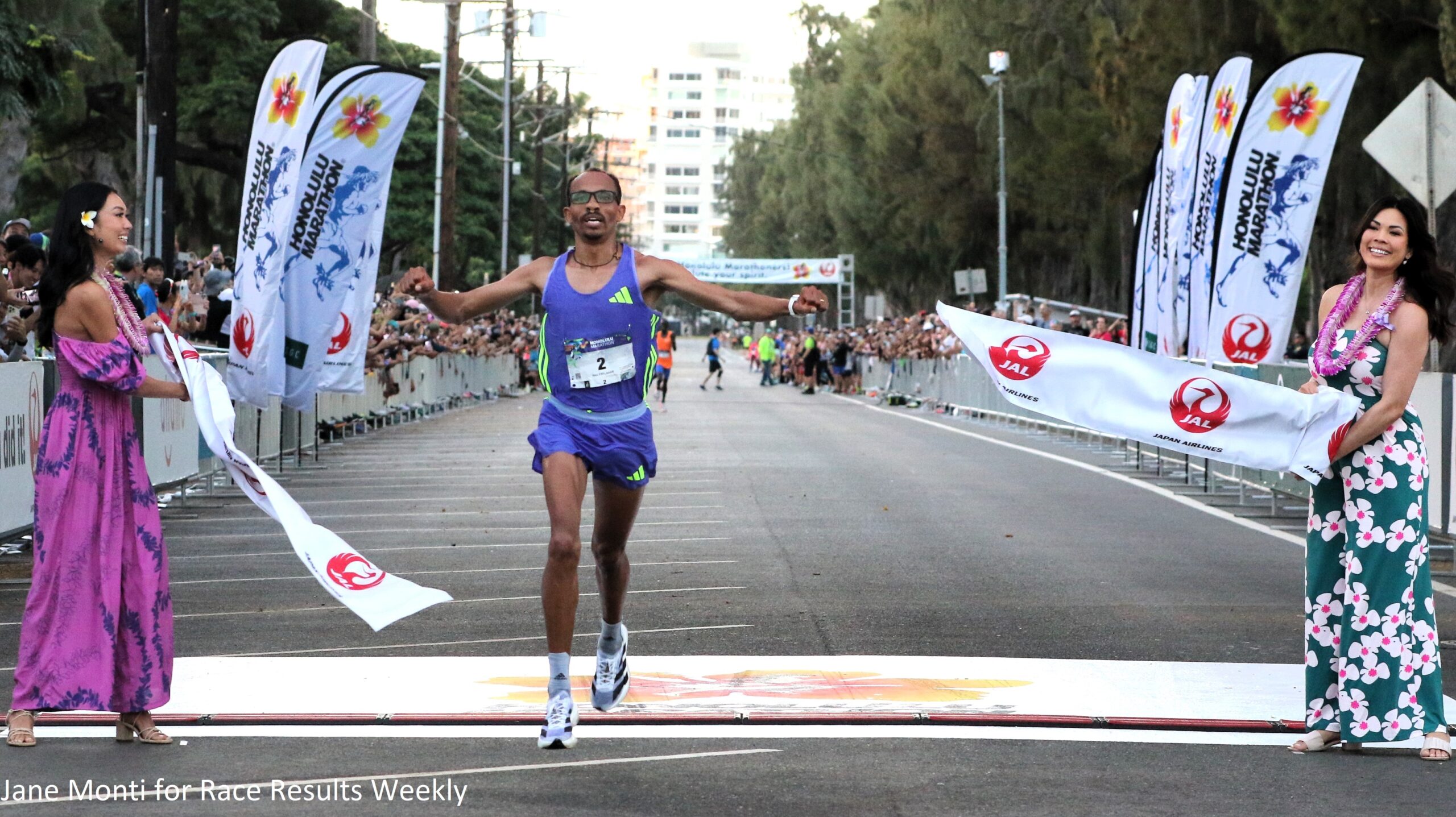 Yemane Haileselassie & Cynthia Limo Are 2024 Honolulu Champions Track